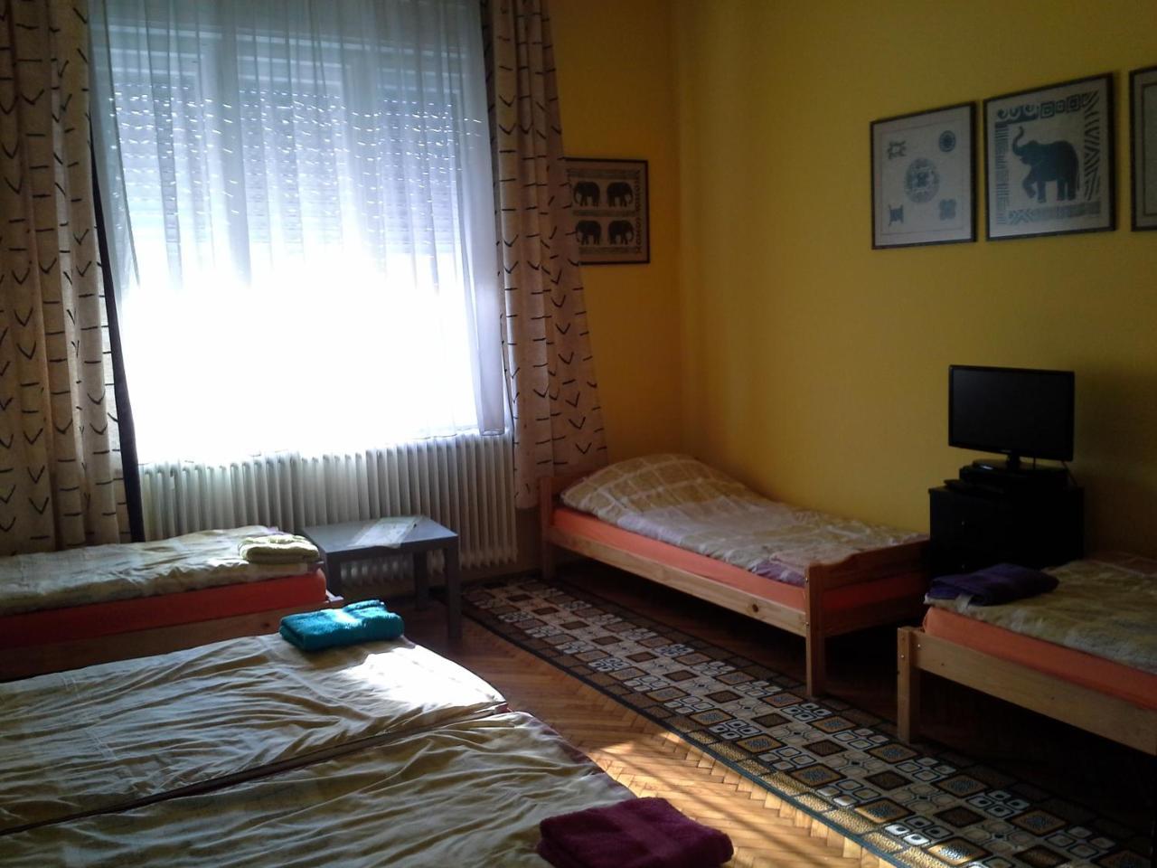 Levandium Apartman Lejlighed Miskolc Eksteriør billede